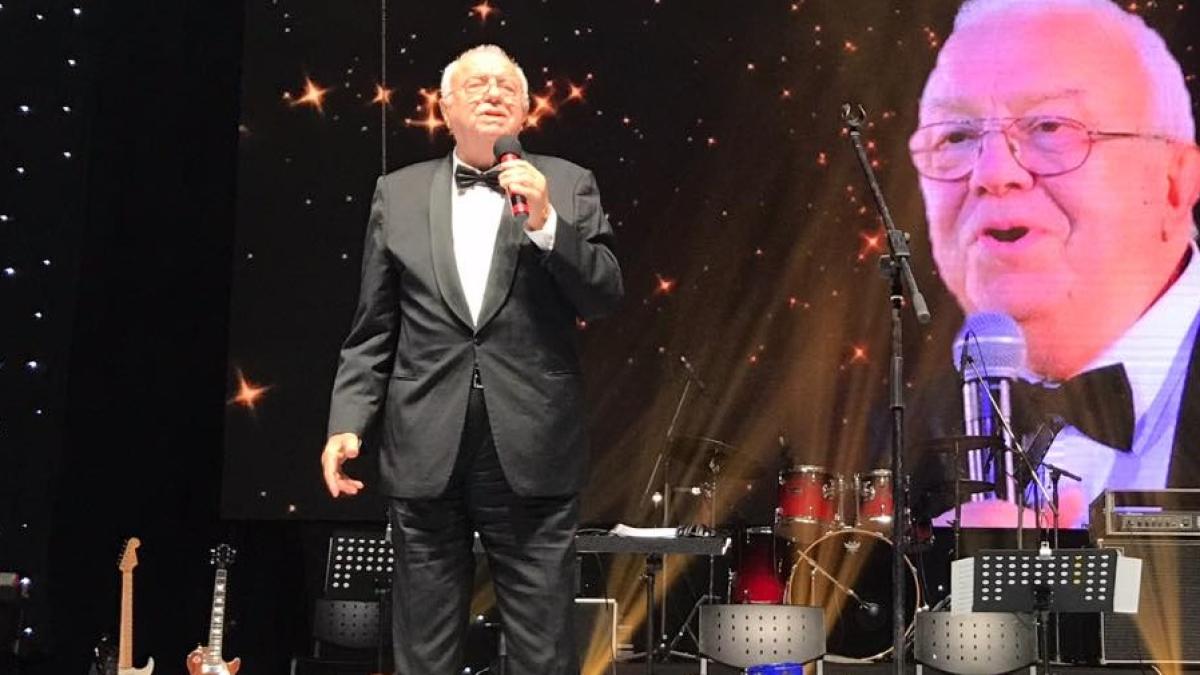 alexandru-arsinel_36532400