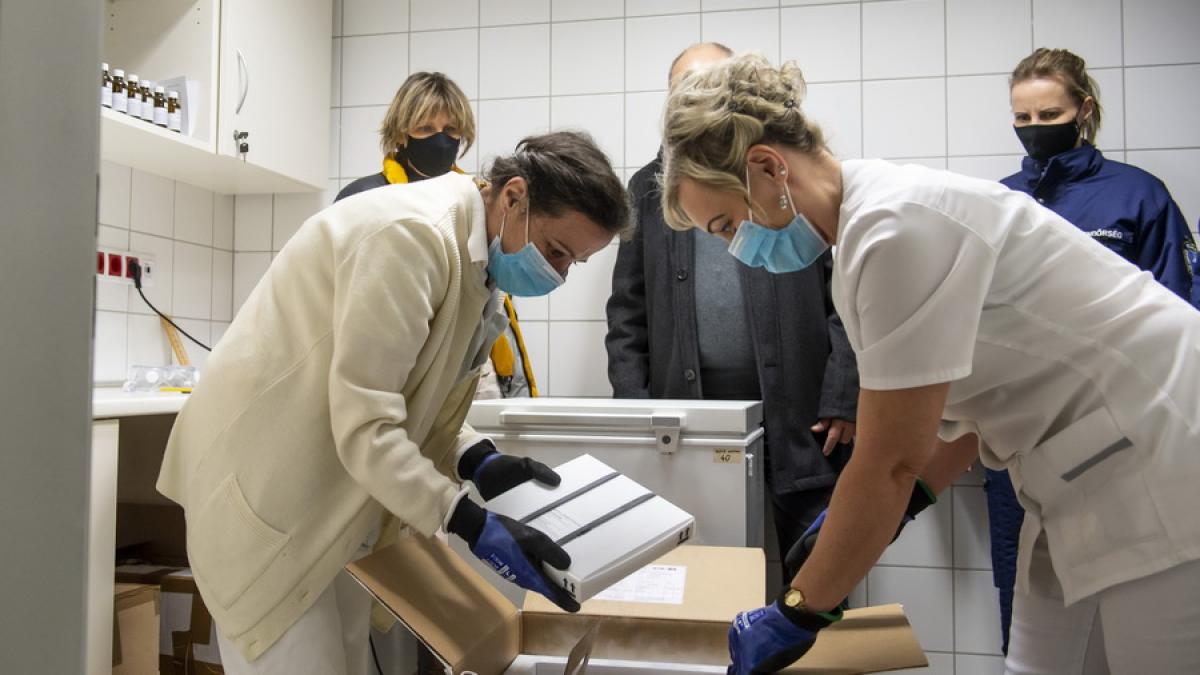 vaccinuri-distributie_resize_63882700