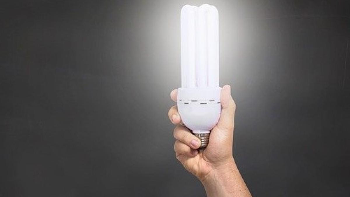 lamp-2663053_640_83583600