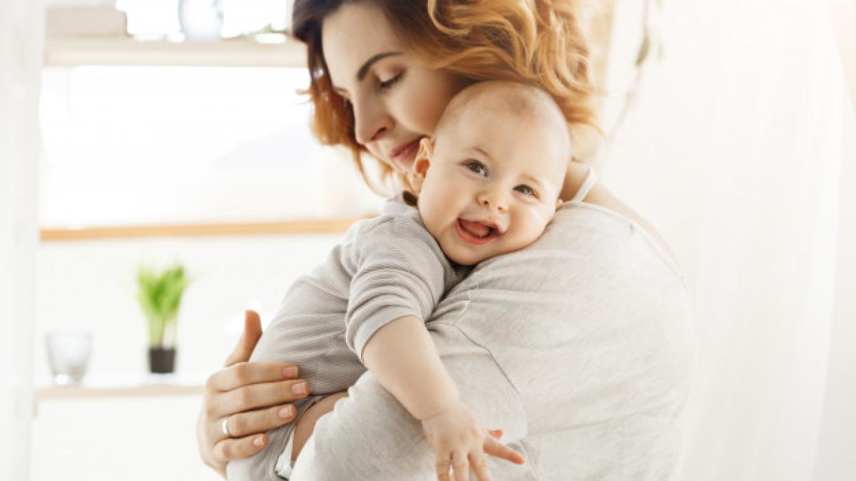 mama_bebelus_38254700