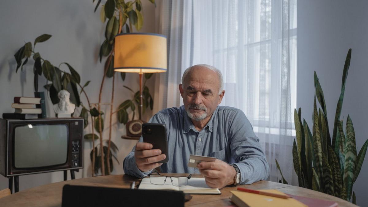 cumparaturi-online_resize_27030300