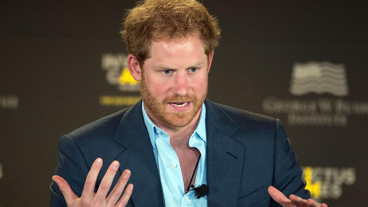 prince_harry_speaks_during_the_2016_invictus_games_symposium_on_invisible_wounds_26625125970_60036500
