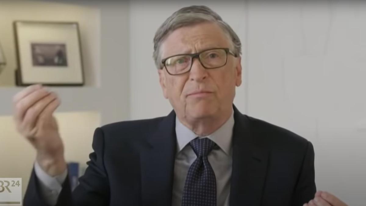 Bill Gates pariază pe PRĂBUȘIREA TOTALĂ a Bitcoin VIDEO