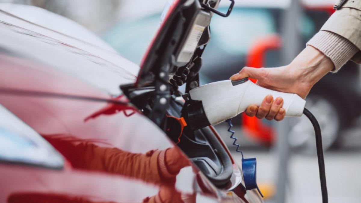 masina-electrica_02485900