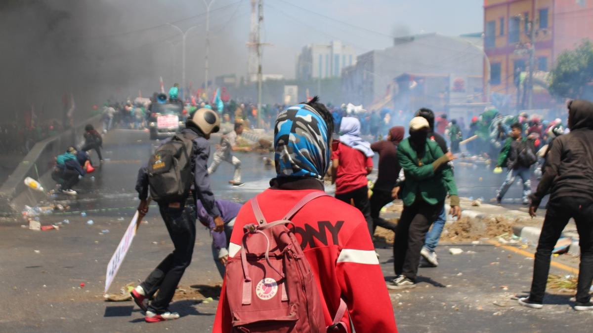 protest-violent_49458700