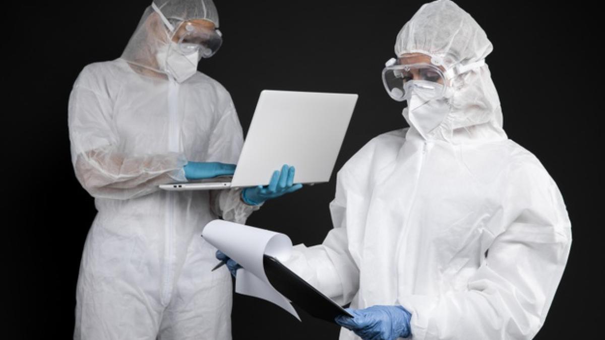 doctors-paying-attention-their-notes_23-2148813564_71640700