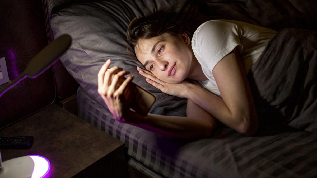 telefon_pat_somn_18453600