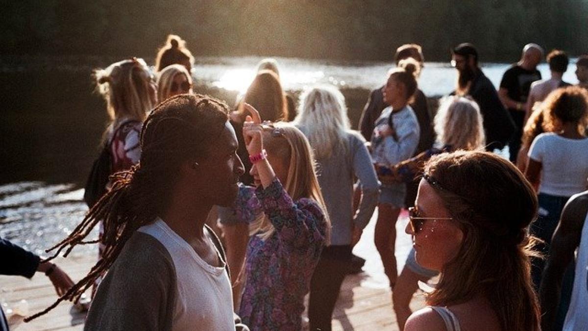 people-2589091_640_22922100