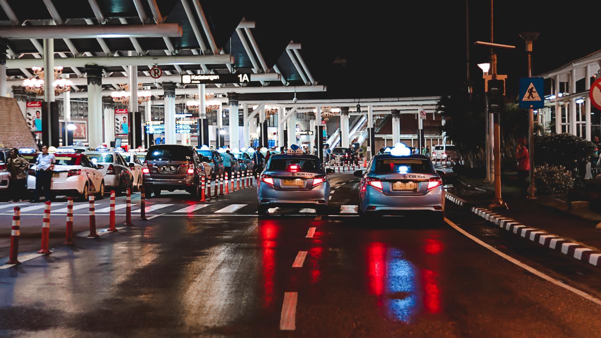 naufal-giffari-gpt8reqixdu-unsplash_81763000