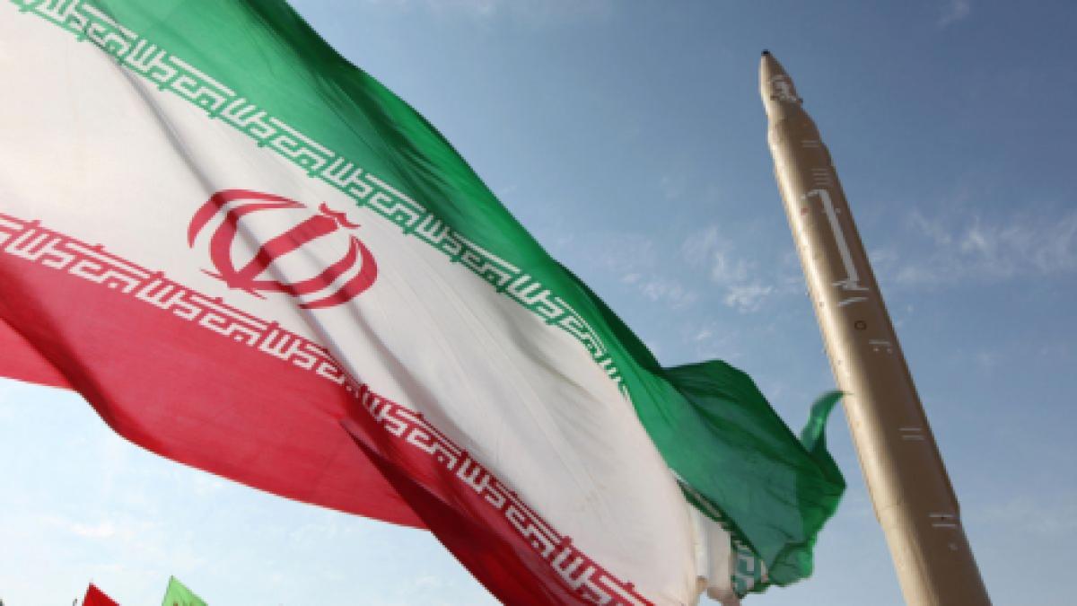 iran_nuclear_talks_flag_missile_26202800_05352200