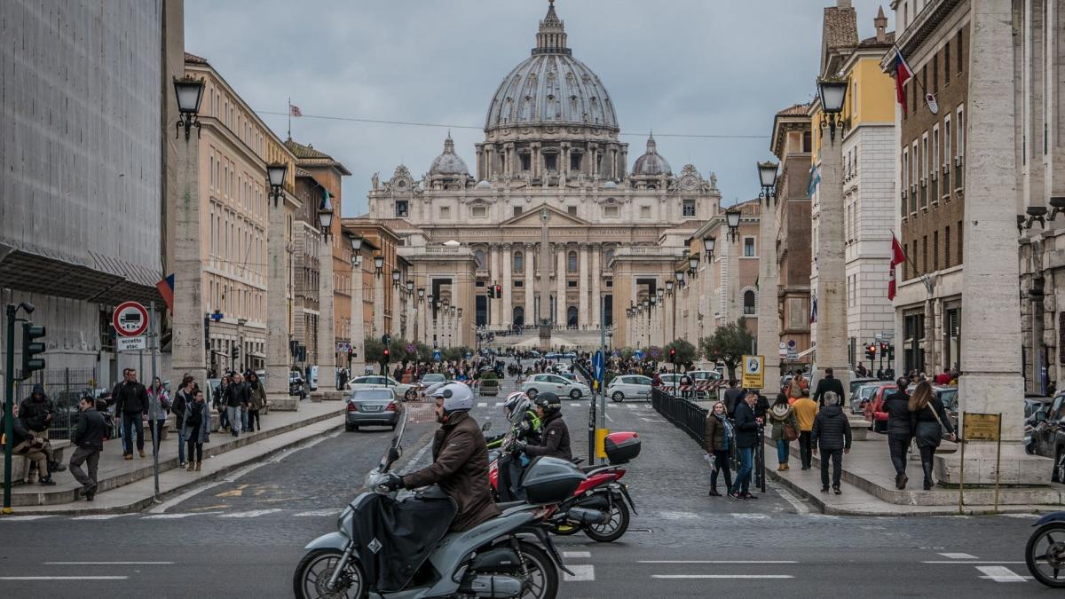 vatican_67876800