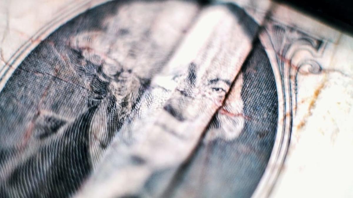 dollar-note-money-finance_08264800