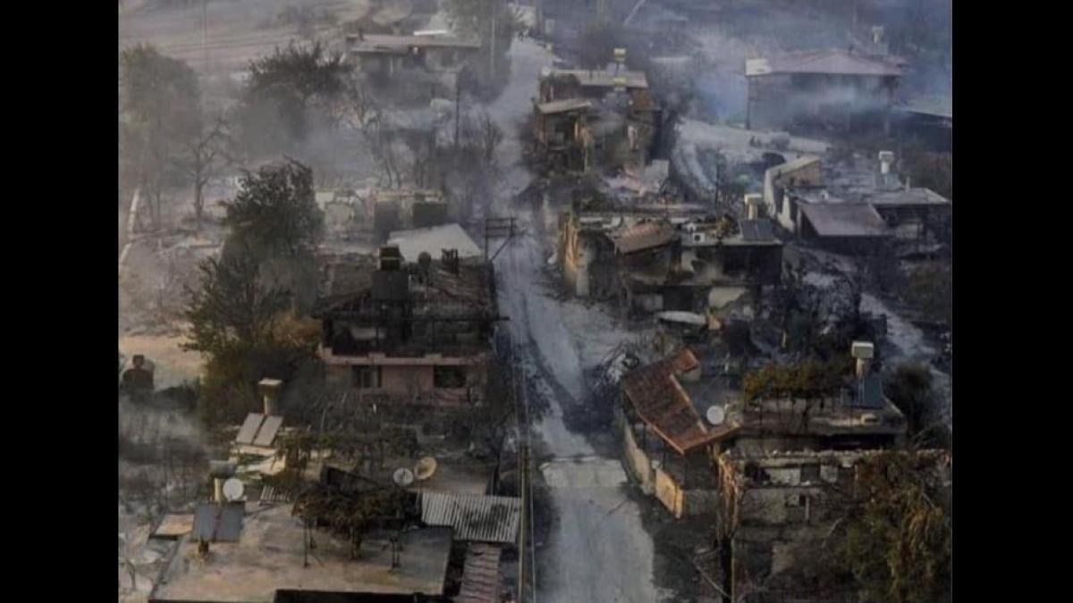 incendiu-turcia_04574300