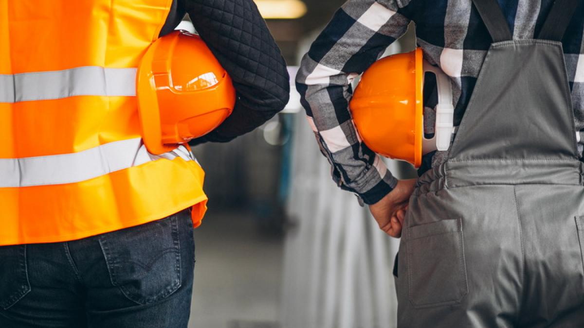 muncitori_resize_52349600