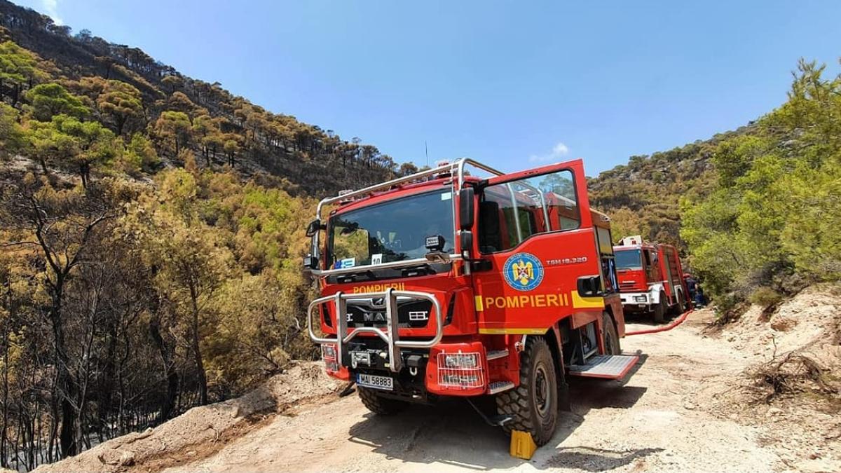 pompieri-in-grecia_16157300