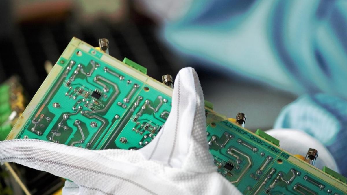 semiconductori_02018500