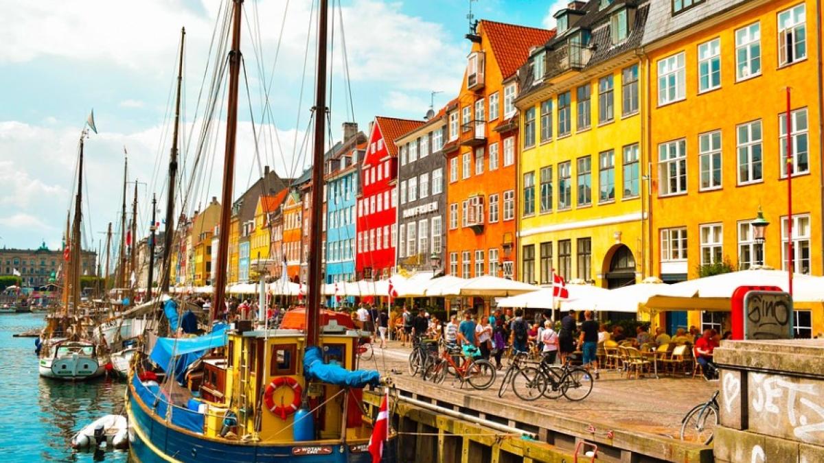 copenhaga-danemarca_92384500