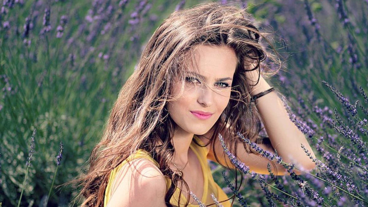 girl-1472185_640_51807600