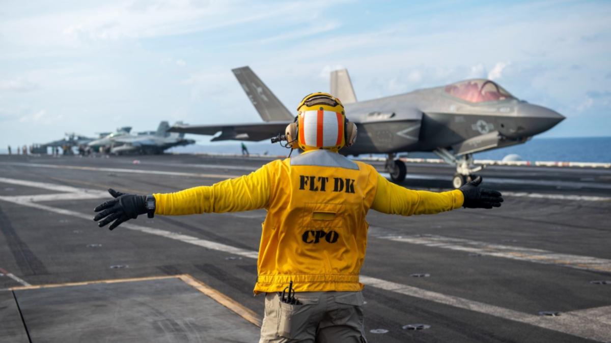 f35-carl-vinson-portavion_41555400