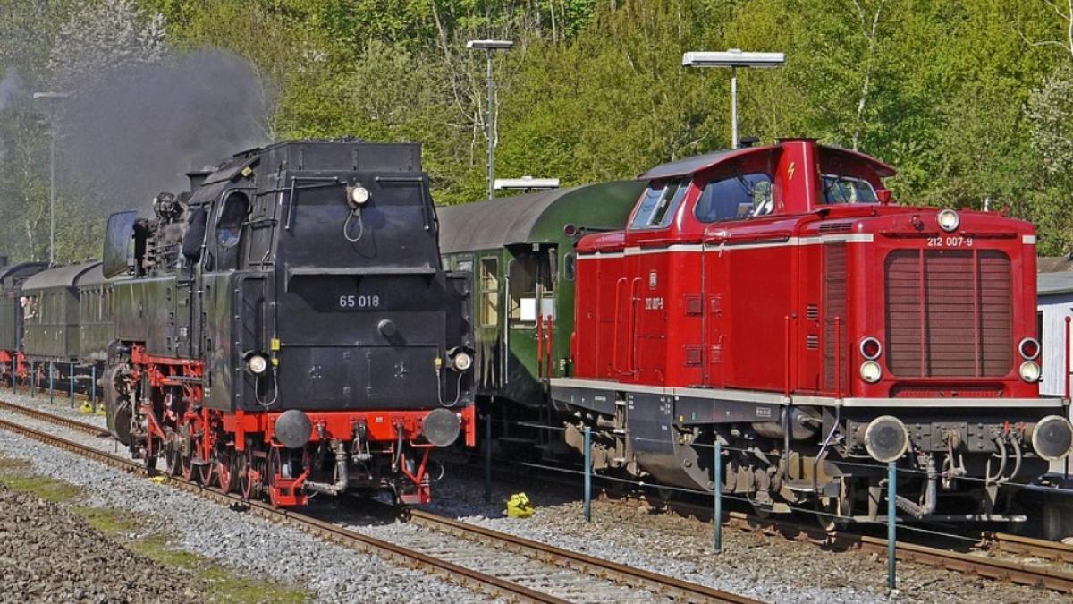 locomotiva-aburi-diesel_83465700