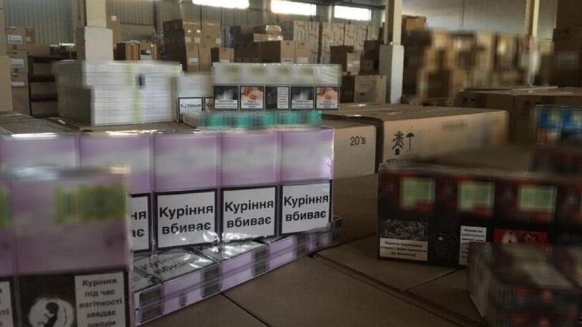 Furnizorul ilegal de țigări al României se confruntă cu un nivel record de produse de contrabandă