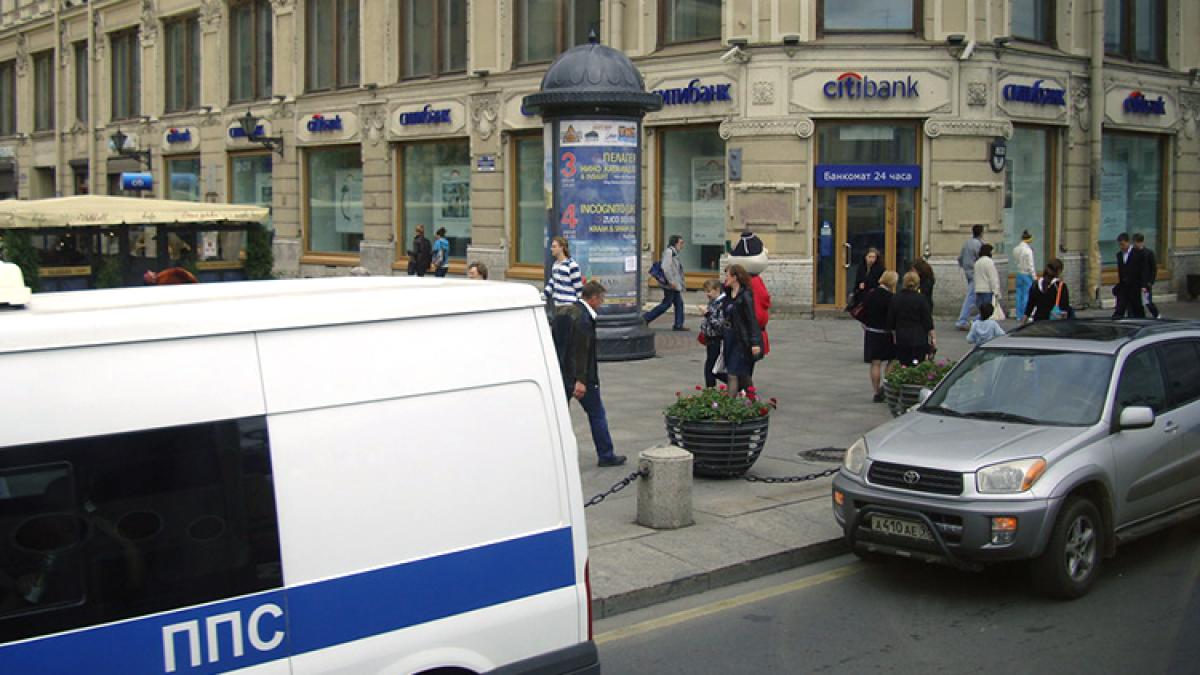 3699717996_b4aa476136_b_87707700