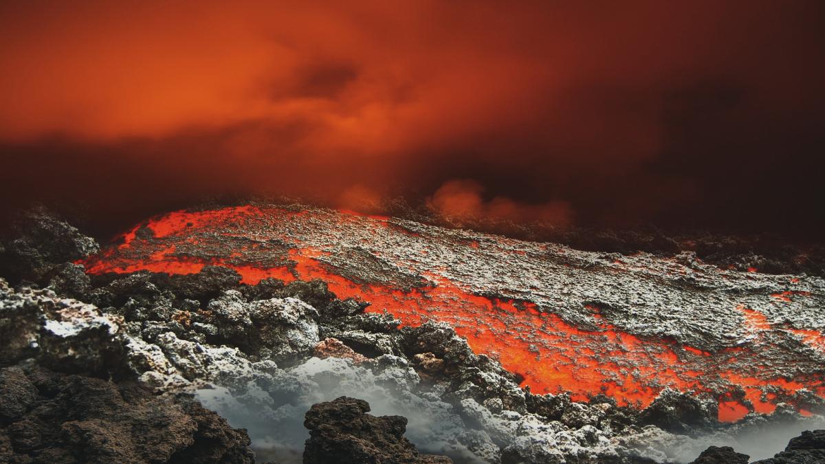 volcano-4813837_1920_81992600