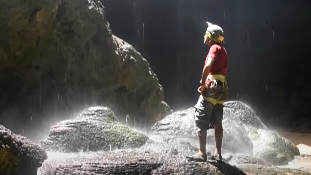 fantana-iadului_64815800