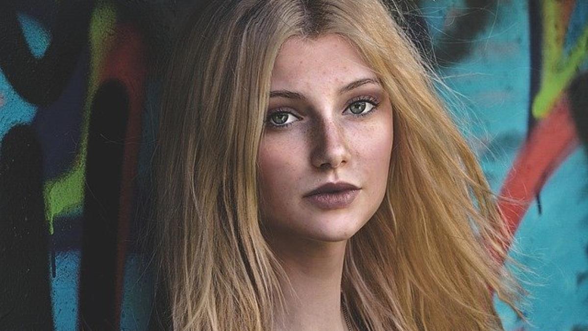 woman-3990680_640_08447000