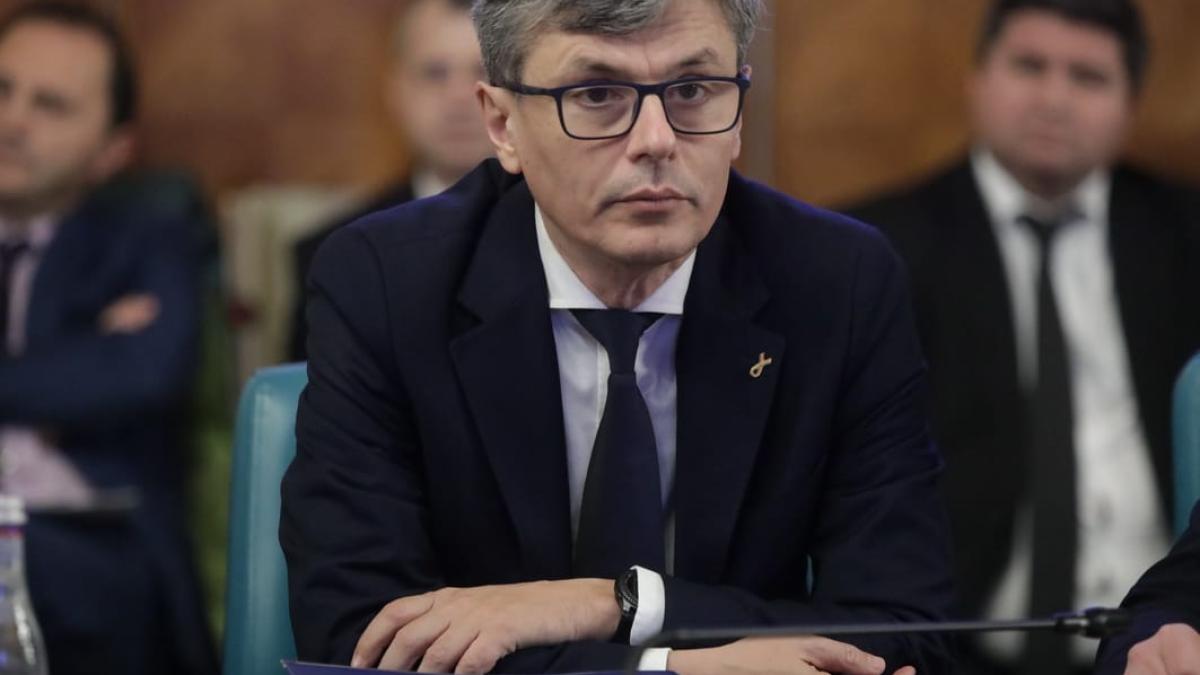 virgil-popescu_72217700