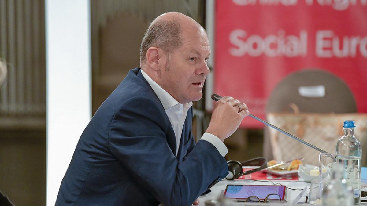 olaf-scholz_21233700