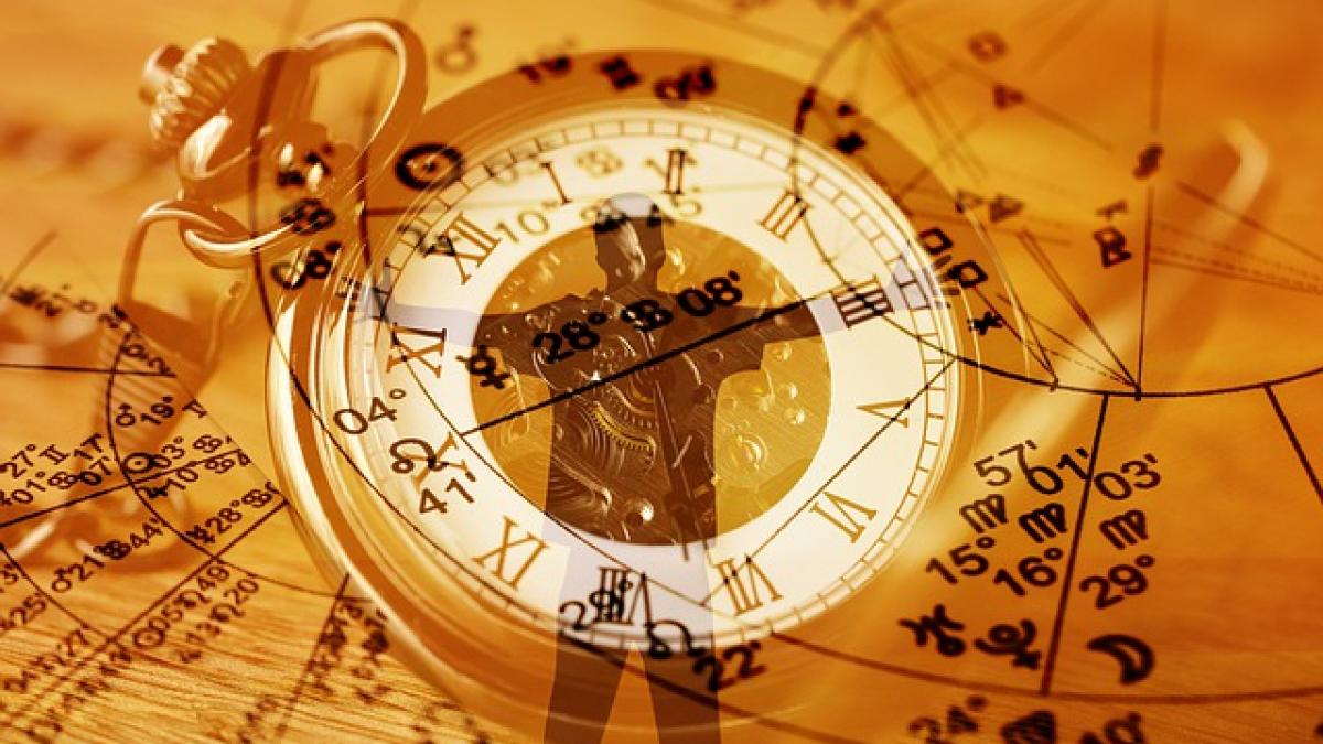 astrology-gace03d477_640_03166600
