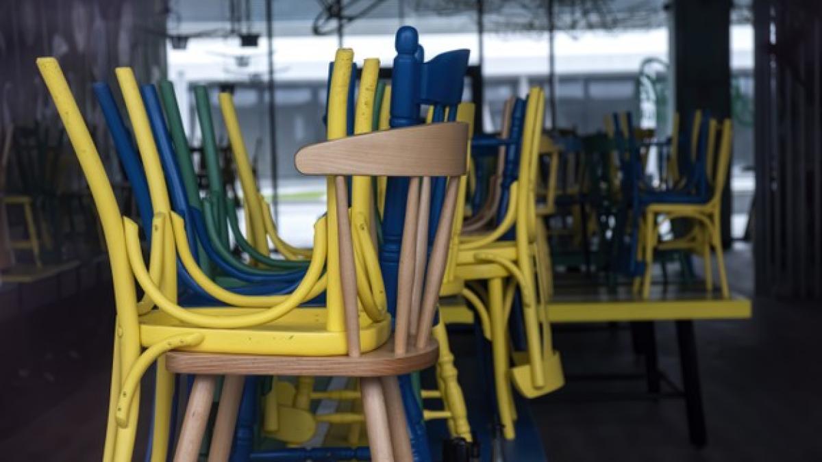 terasa-restaurant_24233700