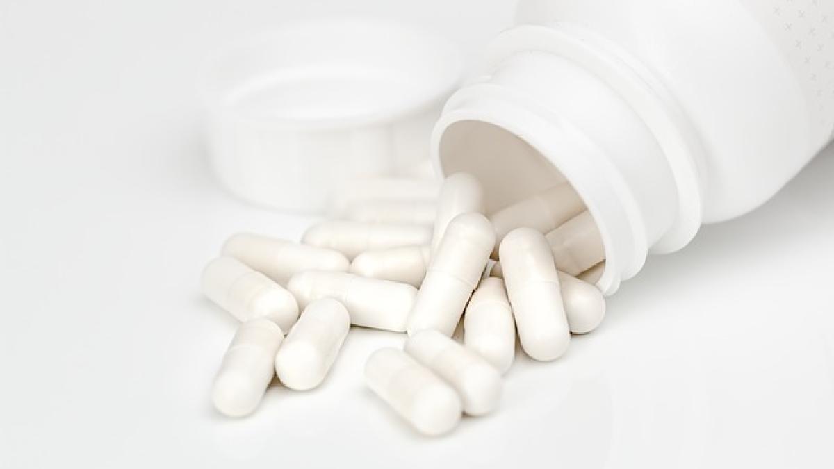 medicine-gd6e203d6b_640_87162100