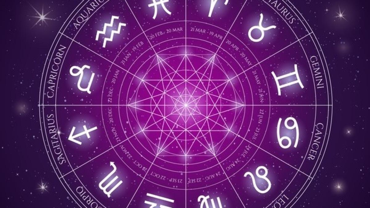 zodiac-wheel-space-background_23-2148181096_49754000
