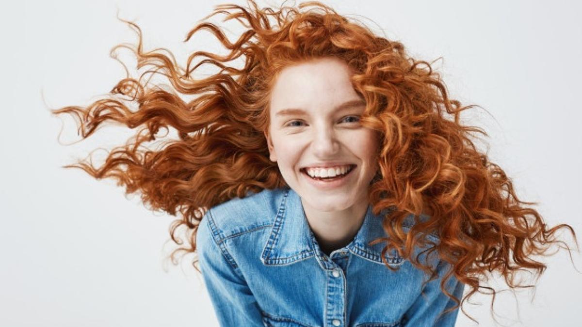 femeie-fericita_44040400