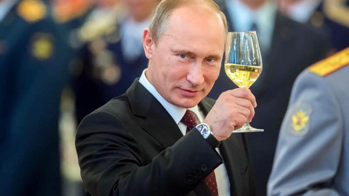 putin-pahar_73132300