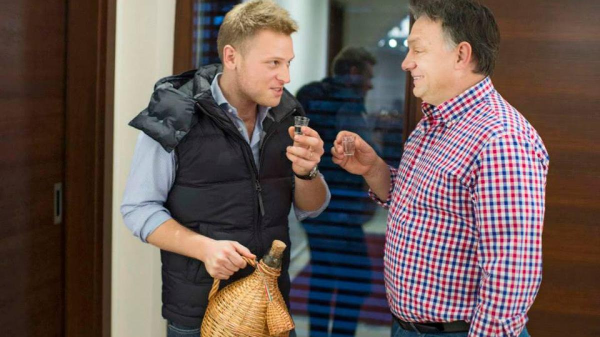 istvan-tiborcz-si-viktor-orban_68307100