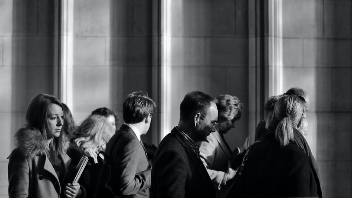 oameni-pe-strada_20842500