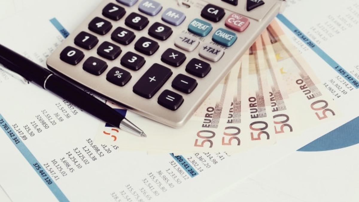 euro-calculator_20952800