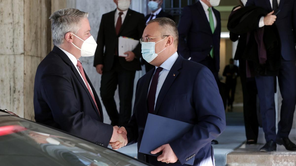 1643367997original_image_11_resize_57056000