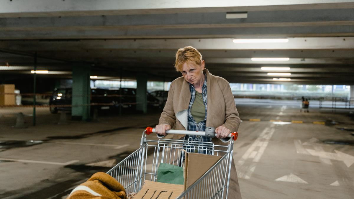 salariul-minim-ii-goneste-pe-romani--romanca-din-italia-am-plecat-sa-fiu-mai-bine-platita--asa-mi-am-schimbat-mentalitatea_46511700