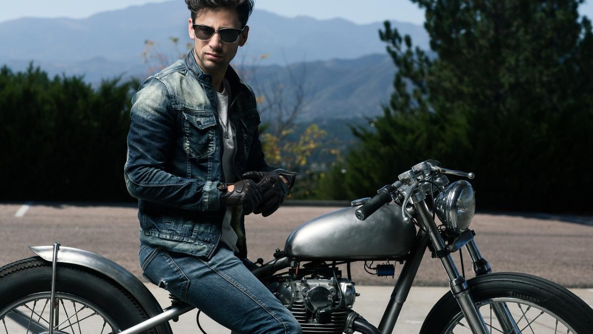 motocicleta_94351000