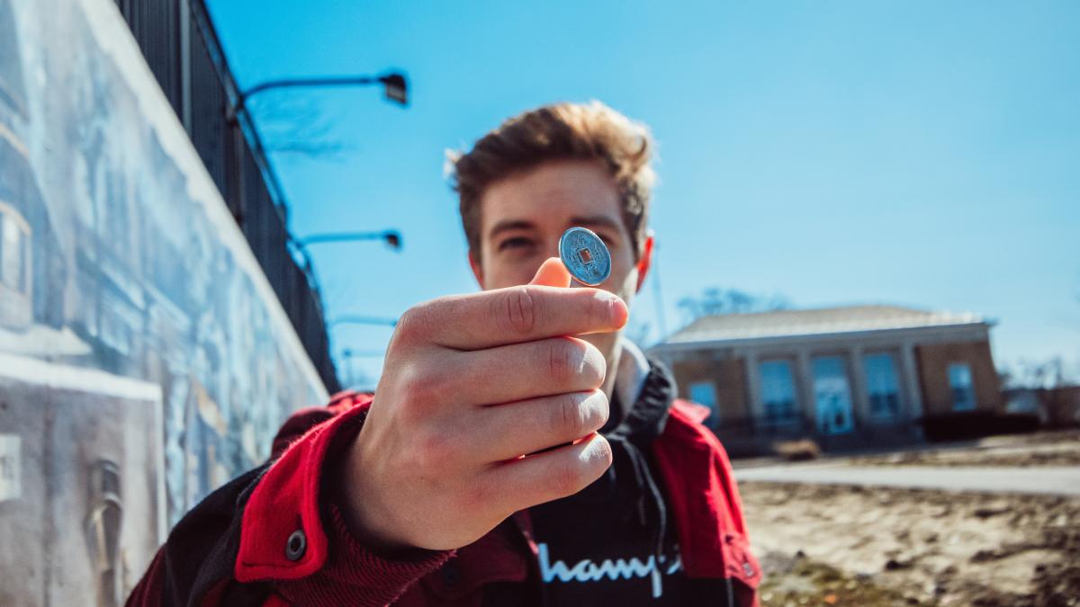 moneda-ruseasca-pexels-cocakolalips-3969392_60323300