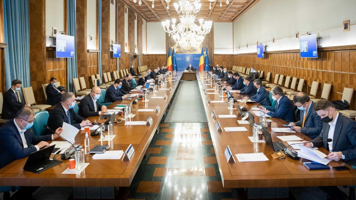 sedinta-de-guvern_74044000