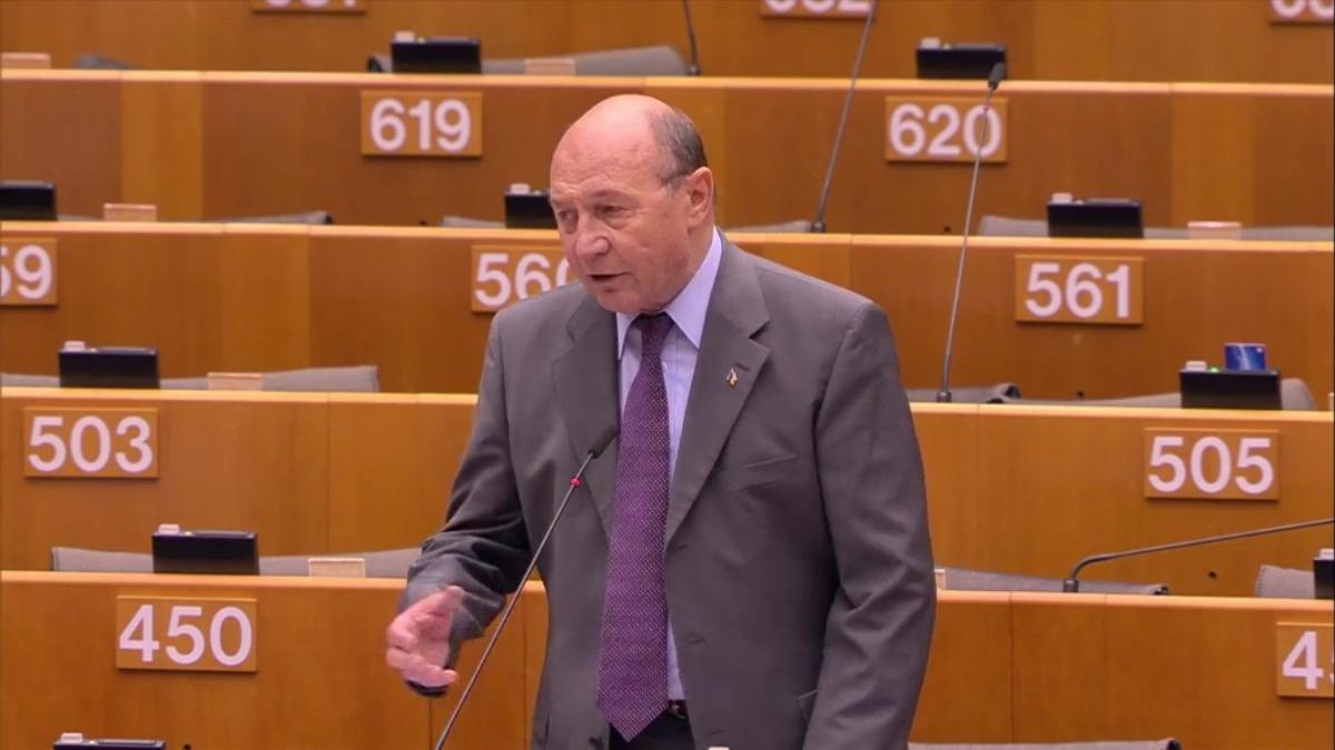 traian-basescu_03744900