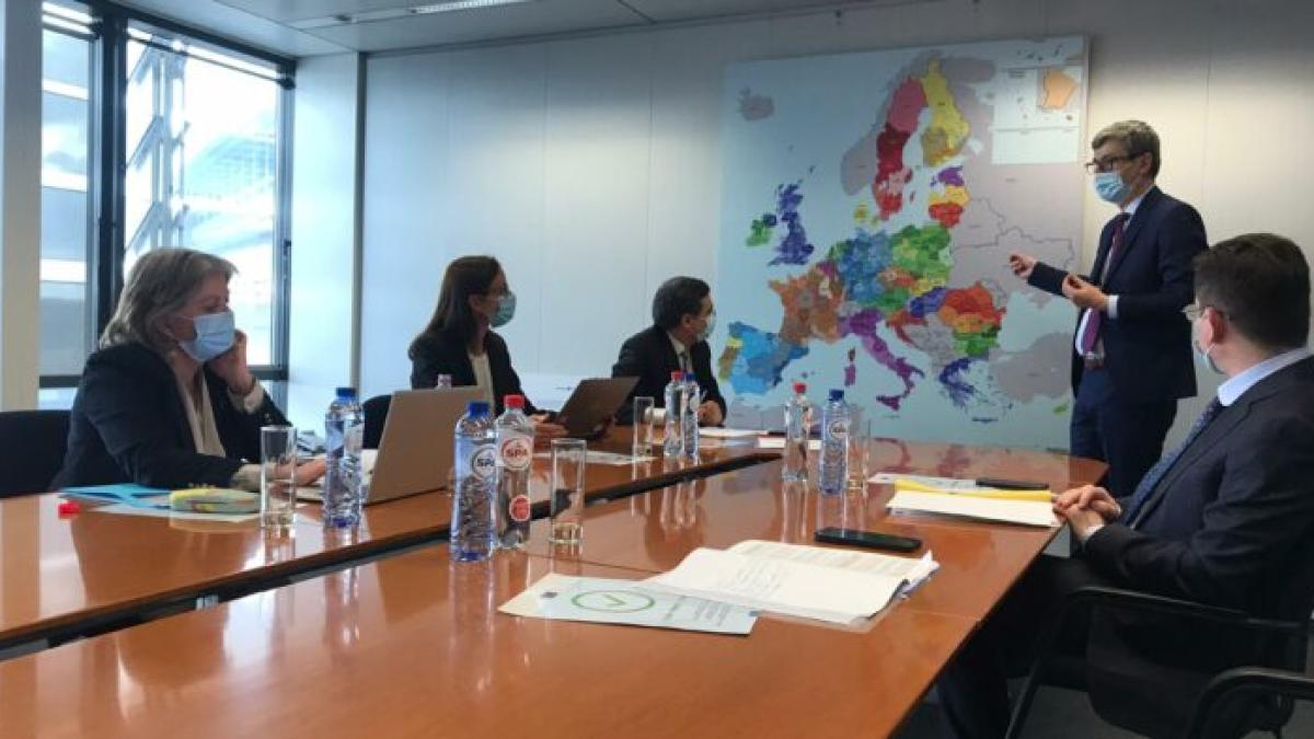 ferreira1-716x393_02248300