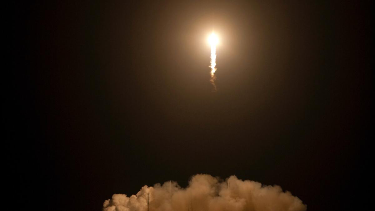 lansare-racheta_92751000