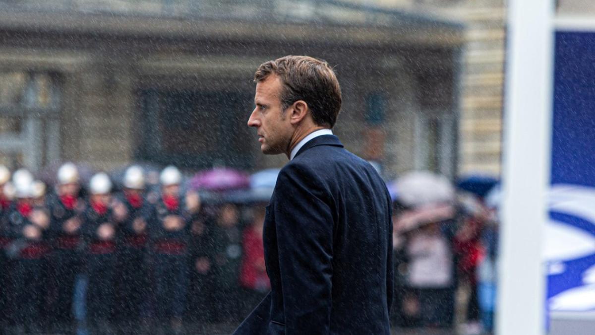 macron1_32695400