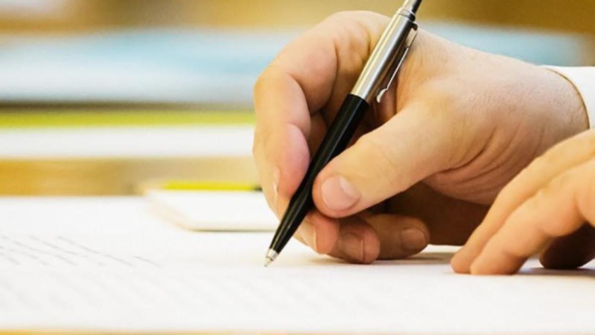 document-scris_95408200